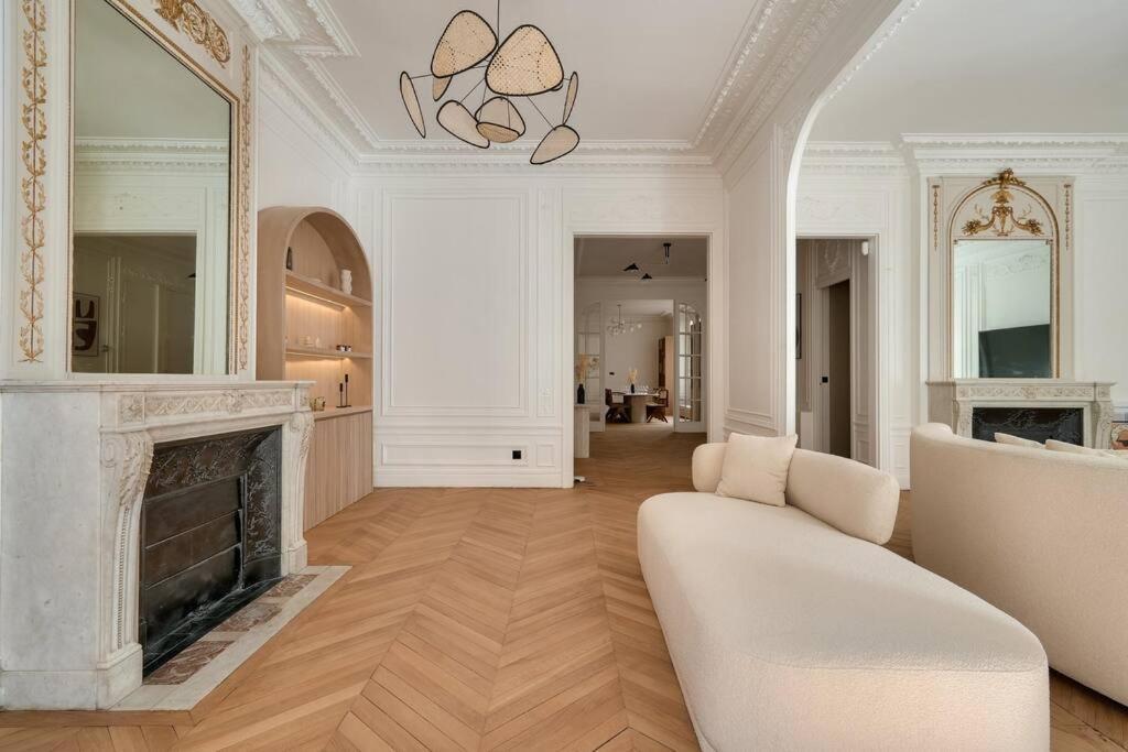 Superbe Haussmannien Aux Prestations Luxueuses Appartement Parijs